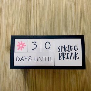 Wooden Calendar (table decor)